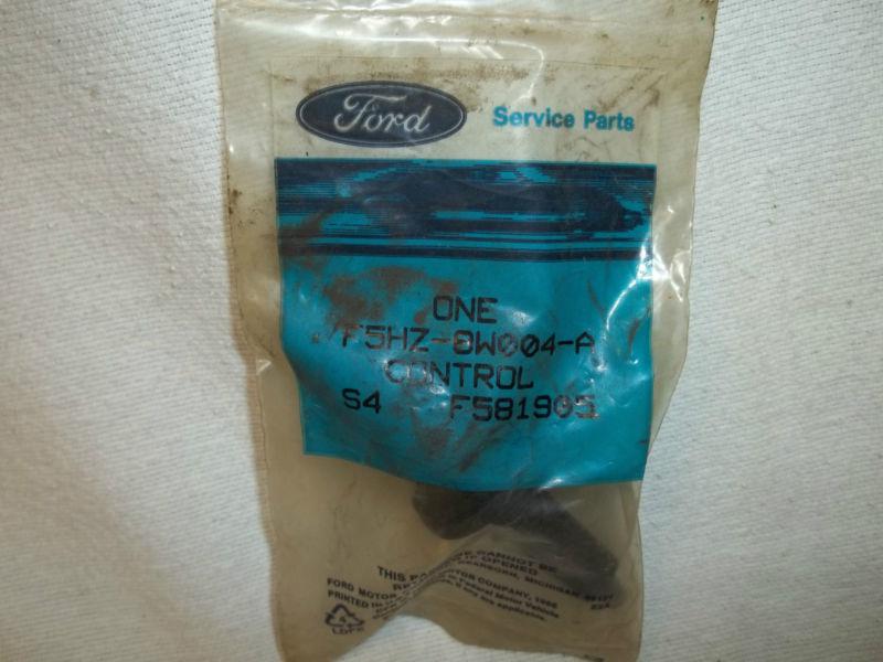 F5hz-8w004-a vent assembly ford motor company   "nos"