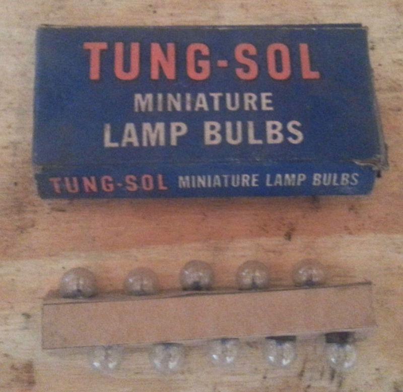 10 vintage orig. tung-sol lamps for   six volt cars number 14  2.5 volt .30 amp
