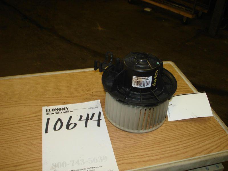 Ford taurus heater motor  08 09