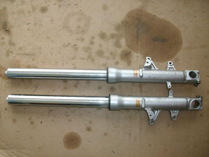 D 97 98 99 00 1997 suzuki gsxr 600 oem straight front showa forks suspension