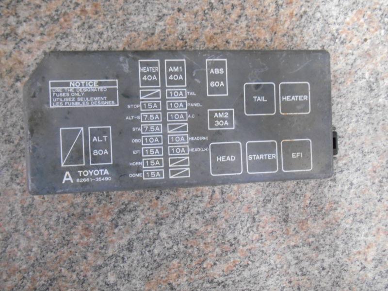 82661-35490  1992-1995 toyota t-100 t100 fuse relay box cover  g-5
