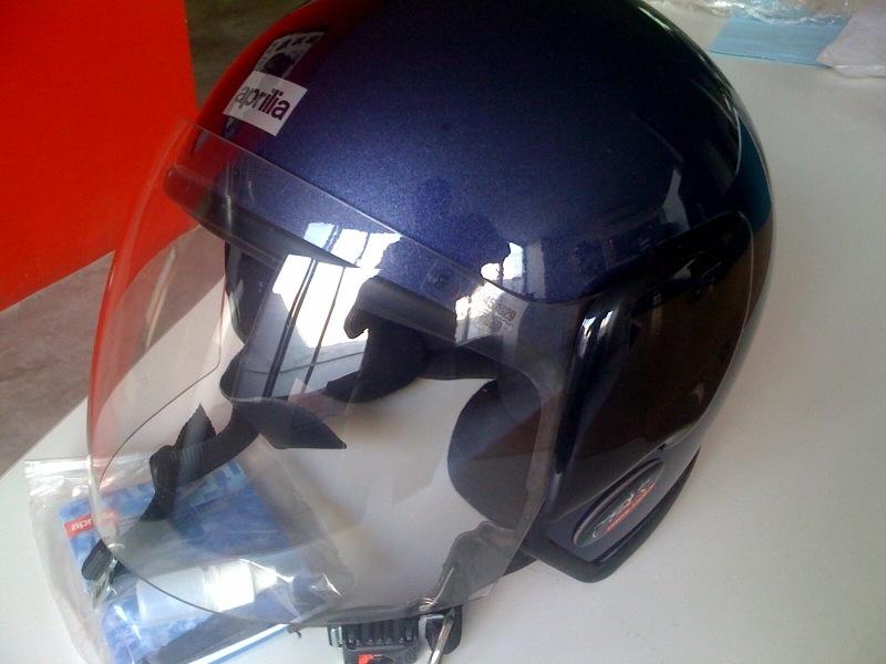 Aprilia oem helmet original accesory blue small new no box scooter *low reserve*