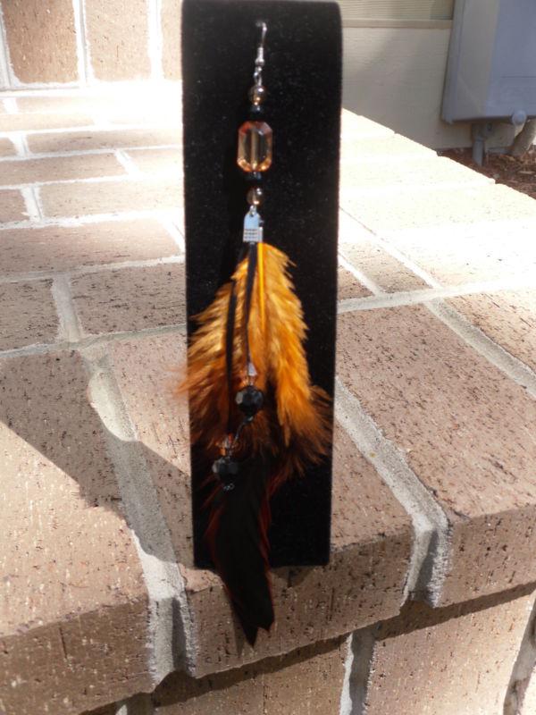 Single feather earring harley-davidson's colors