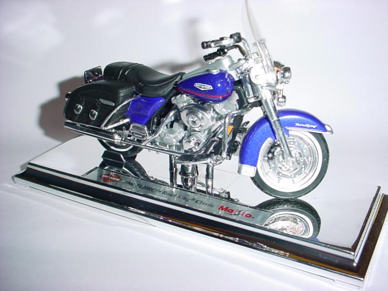 Nos 00 harley-davidson flhrc road king classic 1/18 scale diecast metal replica