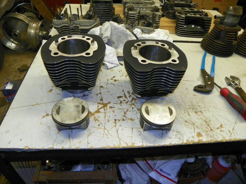 07 up harley twin cam 103 cubic inch cylinders & pistons oem