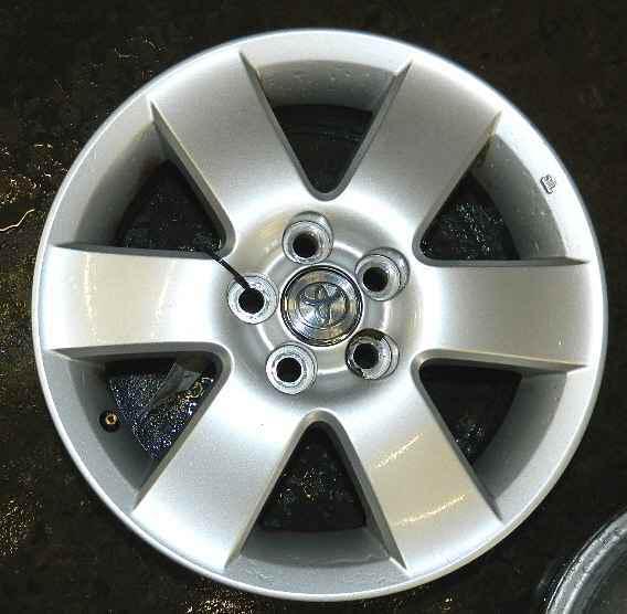 03-08 corolla matrix 15" 6-spoke alloy wheel rim oem