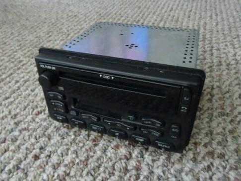 99-04 oem mustang radio stock stereo cd / cassette
