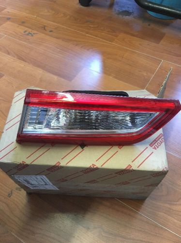 Part# 81580-06380 oemtoyota camry 2012 2013 2014 tail light lamp right