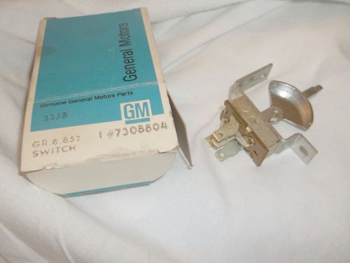 Nos 1969 1970 oldsmobile (see models)-  blower switch 8.852 7308804 - nice item!