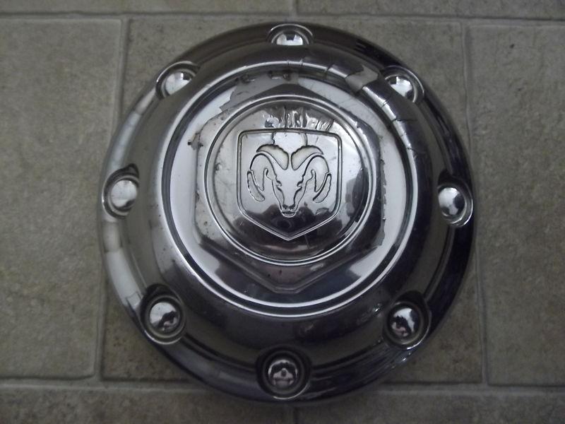 Dodge ram 2500 center cap hub caps hubcap 2000-2002