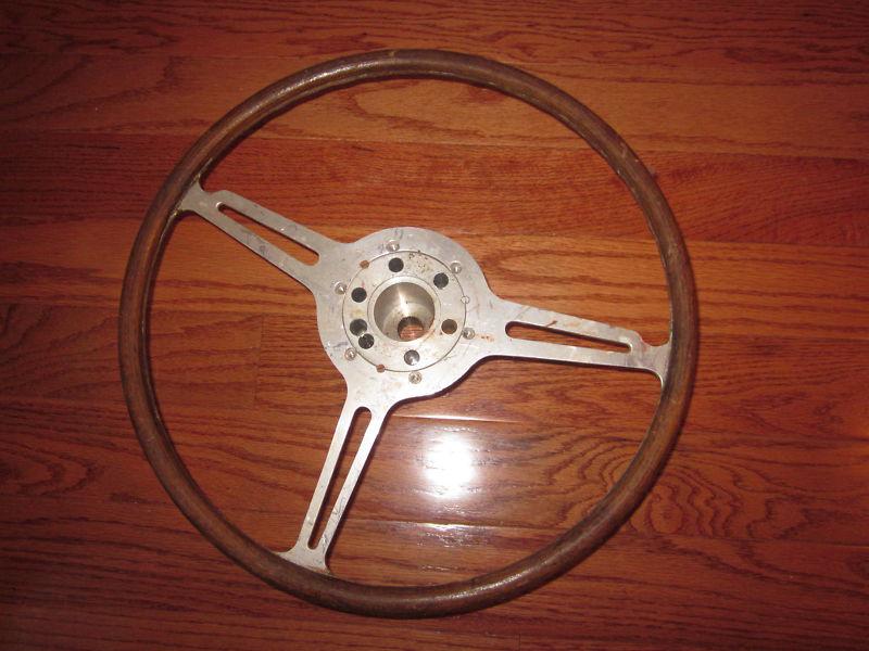 1961 vintage wood rim steering wheel (spyder)  