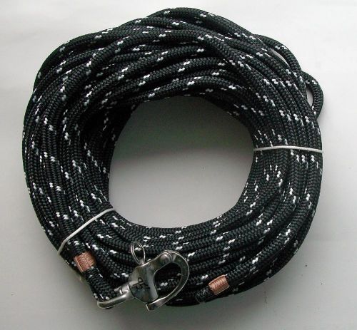 3/8&#034; x 95 ft. dacron/polyester halyard, spliced in stainless snap shackle blk/wh