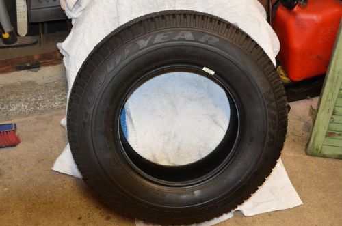 Goodyear wrangler rt/s 215/75r15 tire