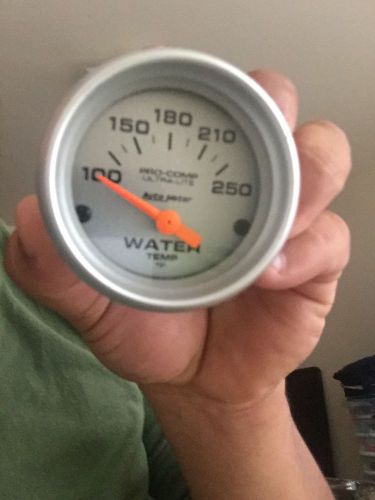 Autometer water temp gauge.