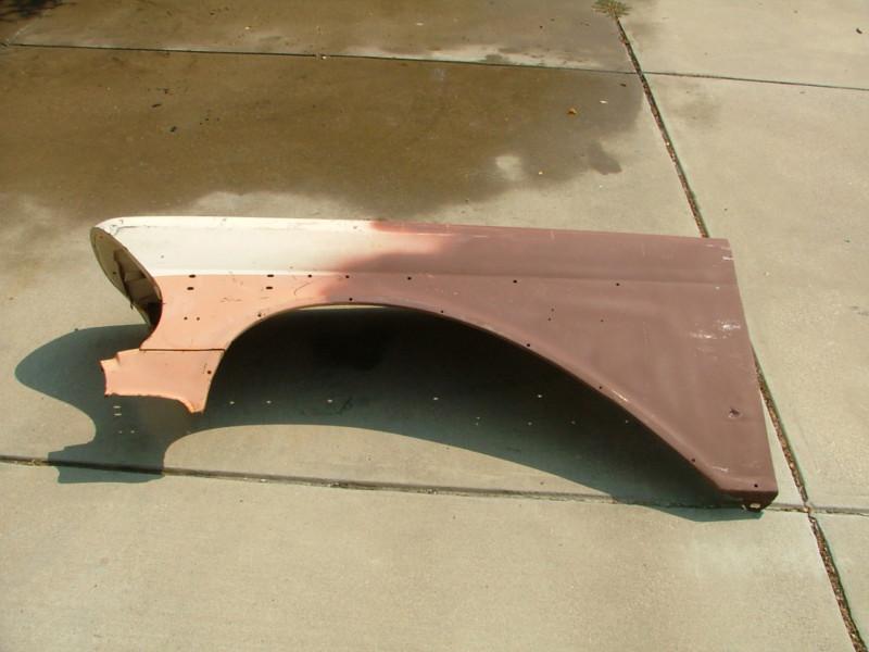 1957 mercury front fender, driver’ side, nice, rot-free! 