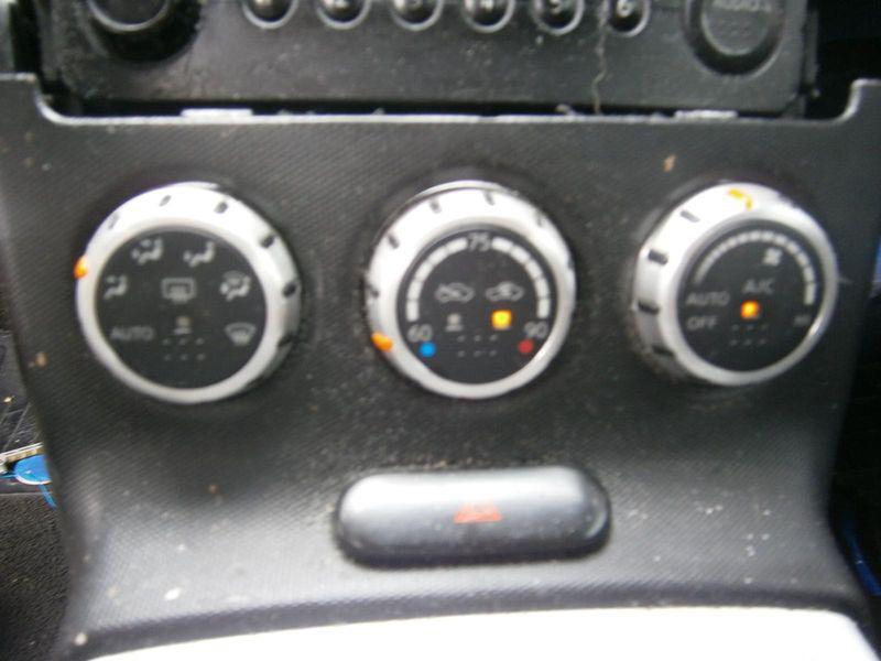 Nissan 350z heat/ac controller  06
