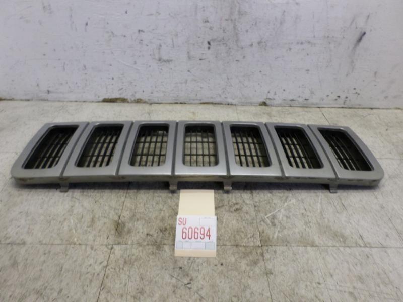 96 97 98 jeep laredo front center chrome grill grille oem 24619