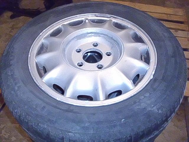2000 buick lesabre rim + tire 225x16x60  1