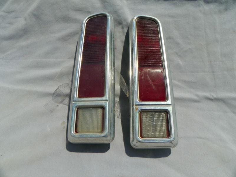 1976 ford pinto taillight assemblies