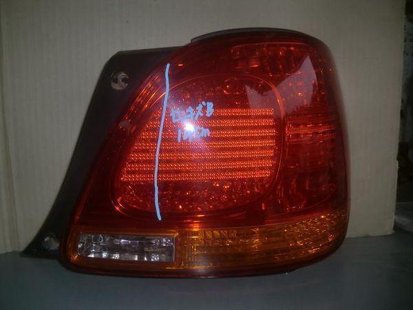 Toyota aristo 1997 rear right combination lamp [6815500]