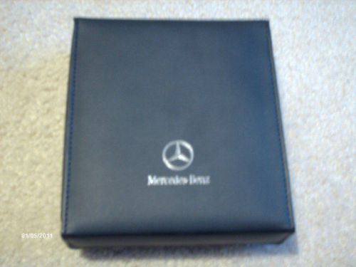 Mercedes benz cd dvd navigation case holder