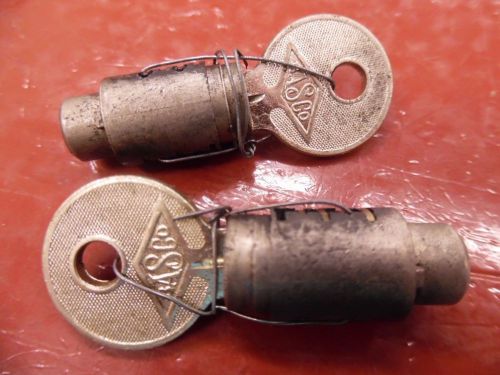 Vintage nos basco briggs &amp; stratton  lock cylinder and key set 1930 &#039;s