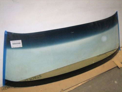 Ford thunderbird 2d coupe/4d  1971 windshield lincoln markiii 1970-71 (742)