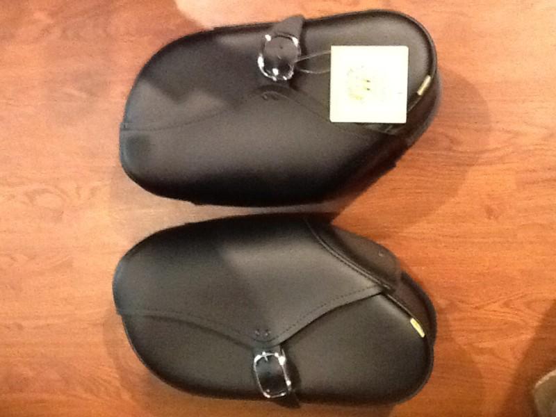 Willie and max black saddlebags-small-new!!