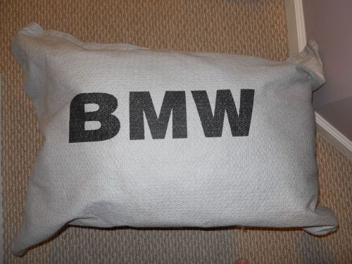 E46 330ci official bmw car cover used with a 2001 330ci
