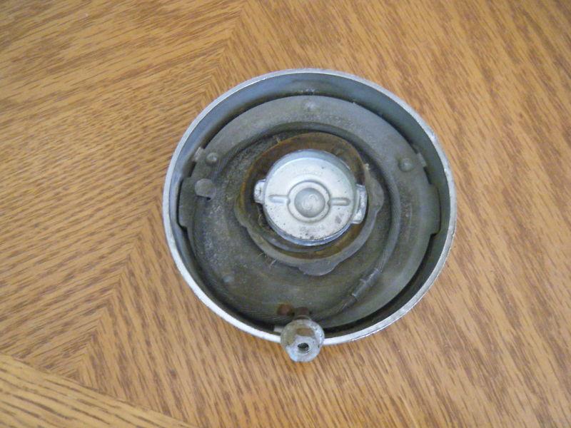 Oem original ford mustang 1968 gas fuel cap security cable 68 289 302 390 428
