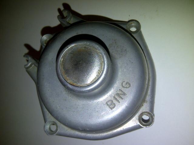 Bmw r90/6 bing 32mm carb top cover