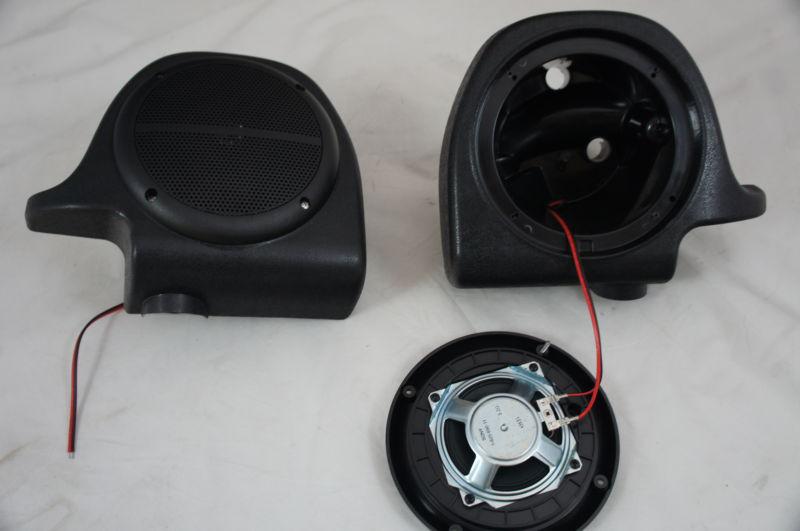 Speaker pods with built in 4" speakers for harley lower vented fairing hd