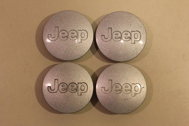 Jeep center caps set of 4   52090401ab 5ht59trmab