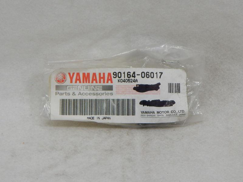Yamaha 90164-06017 screw *new