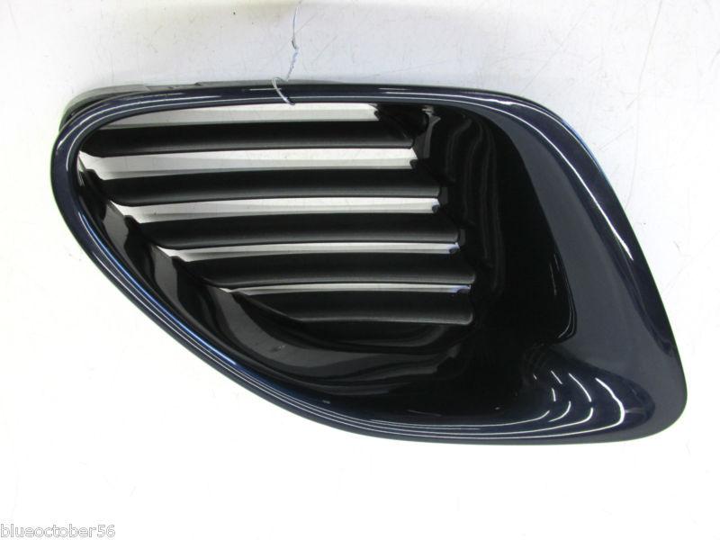 Porsche boxster 986 oem black right quarter air vent panel duct with grill