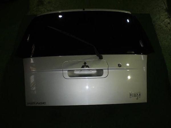 Mitsubishi mirage dingo 2001 back door assembly [0115800]