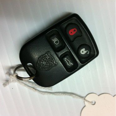 Jaguar alarm key fob xk8, xkr, xj8, vdp 97-03, s-type 00-04 lje2610ab