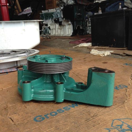 D6 marine circulating meter pump cupler for jack shaft (needs new front pulley)