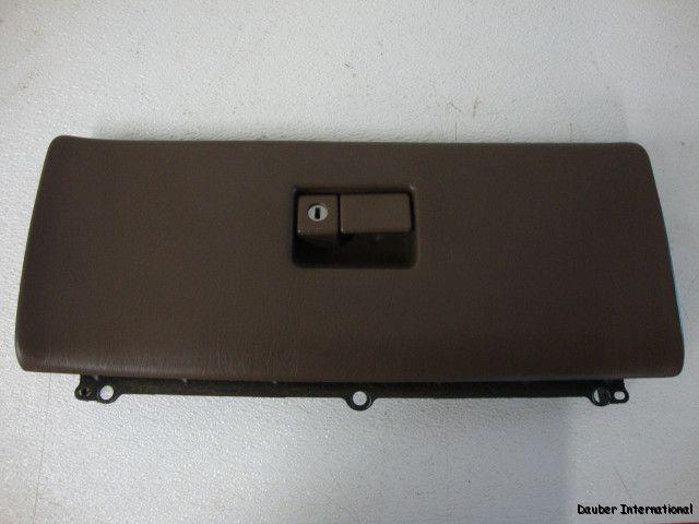 1994 toyota camry glove box door & handle oem