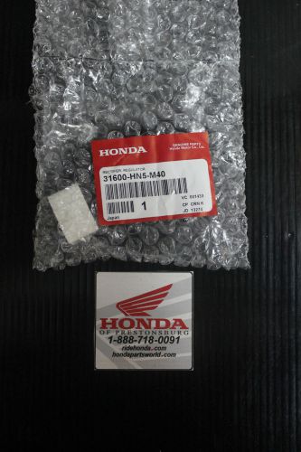 Genuine honda #31600-hn5-m40 *new* regulator (04-06) trx350 rancher &amp; crf230l&amp;m