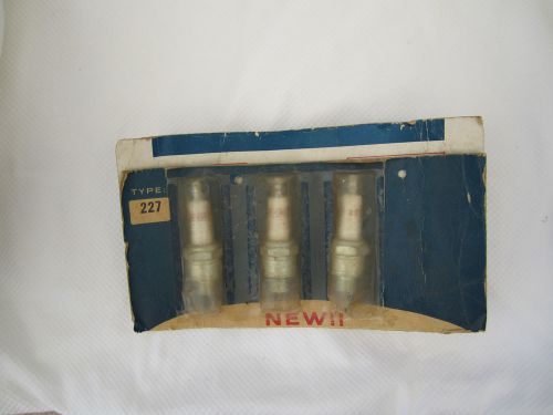 Vintage kar-kare spark plugs type 227 (4 plugs)