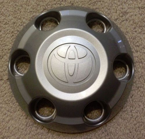 Toyota tacoma 2005 - 2015 center cap oem wheel hub cap 4260b-04010