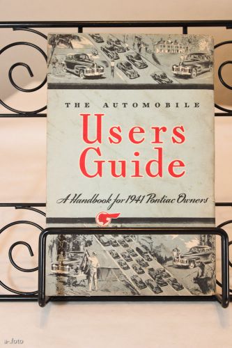 The automobile users guide a handbook for 1941 pontiac owners, lubrication chart