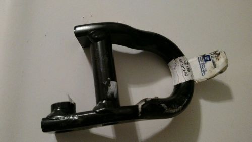 New gm oem front bumper tow hook 15827191