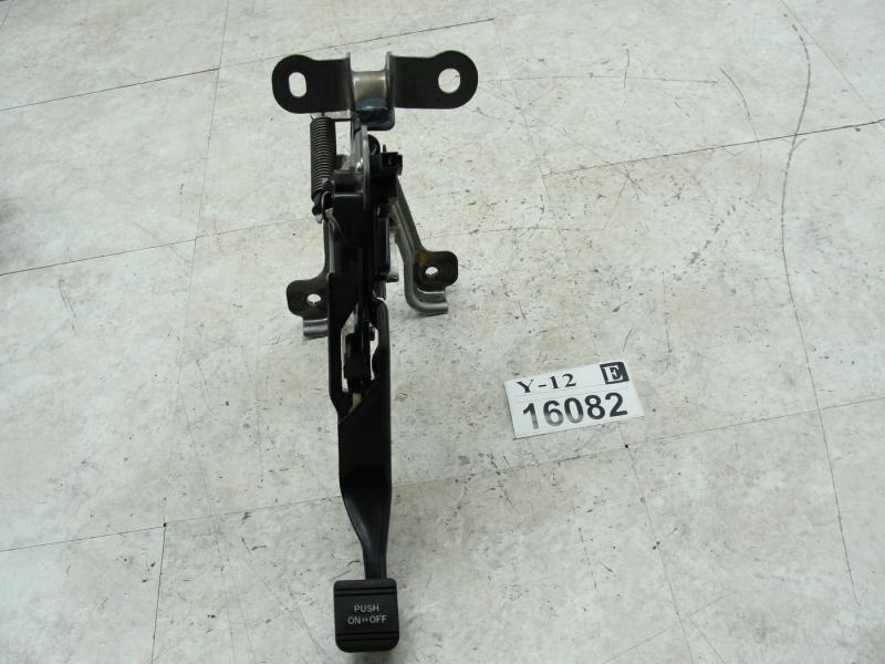 2007 08 g35 sedan emergency parking floor brake pedal lever control assembly oem