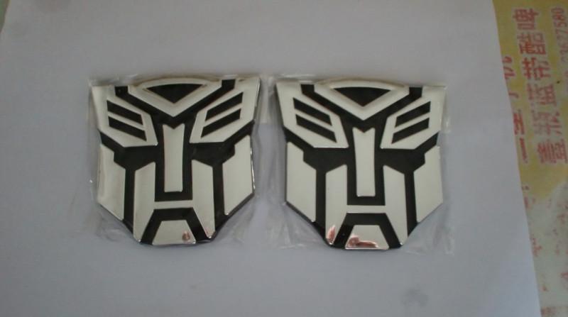 2 x 3d transformers autobot emblem decal car sticker badge universal suv diy