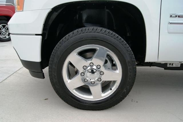 Gmc sierra yukon denali wheels rims tires polished forged new 8 lug 2011-