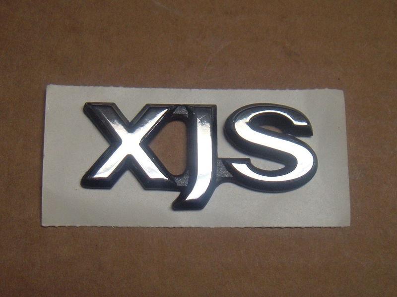 New jaguar silver chrome "xjs" trunk badge emblem  bec22057