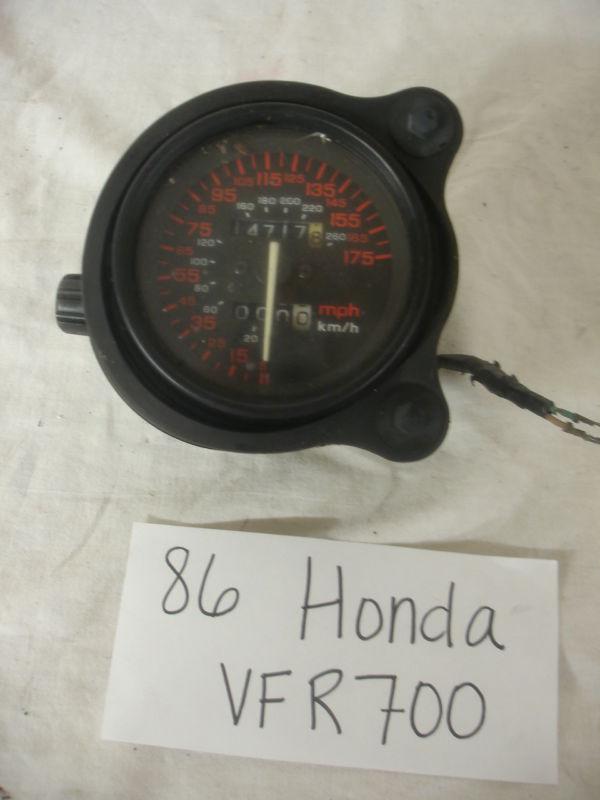 86-87 honda vfr-700 speedo/odometer/gauge. good used oem