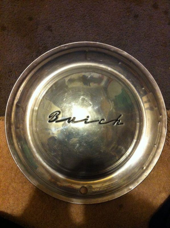 1951 buick hubcap